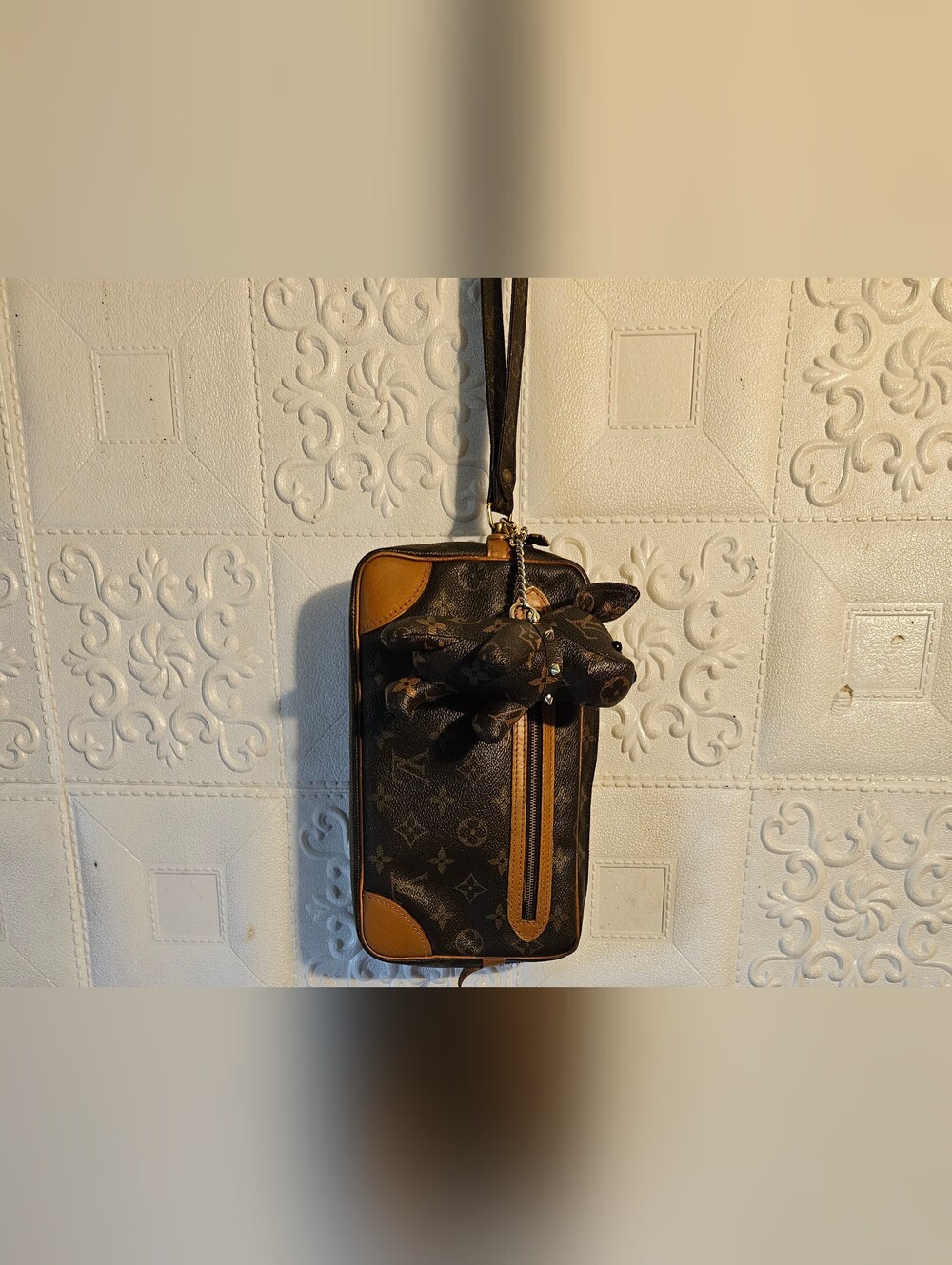 Louis Vuitton Monogram Marley Dragonne Wristlet AUTHENTIC VINTAGE UNISEX